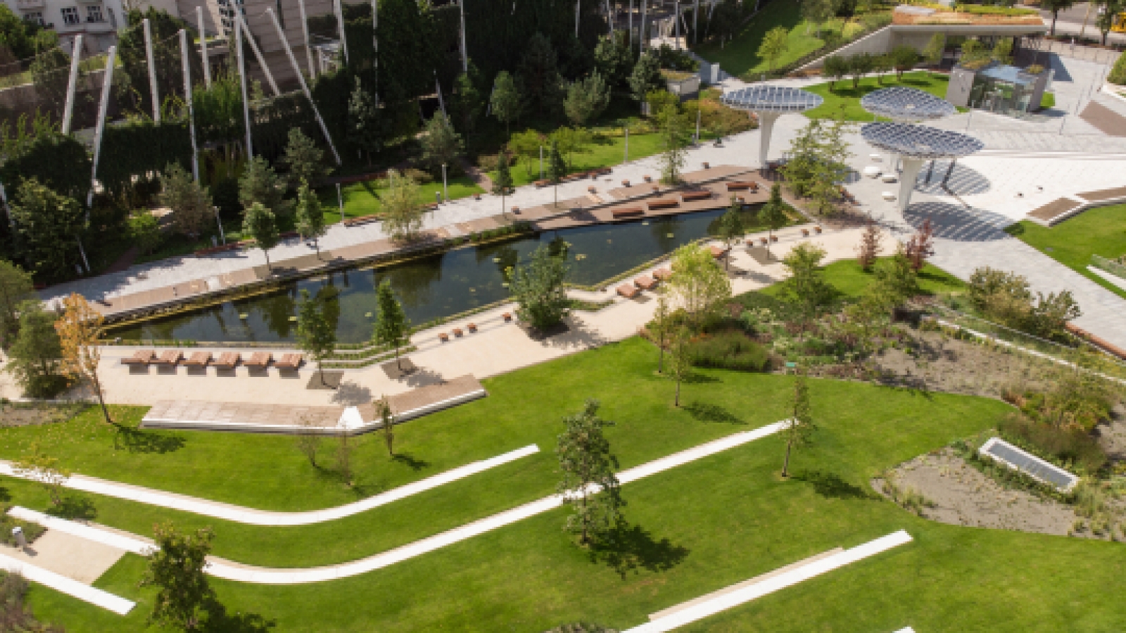 Széllkapu forrás: https://millenaris.hu/hu/szellkapu